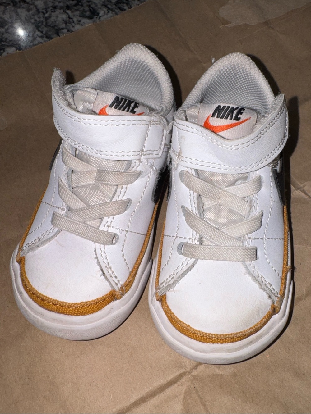 Used Nike Kids White 6C